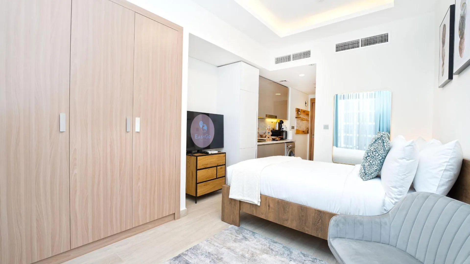 Easygo - Azizi Riviera 9 Bright Studio Dubai United Arab Emirates