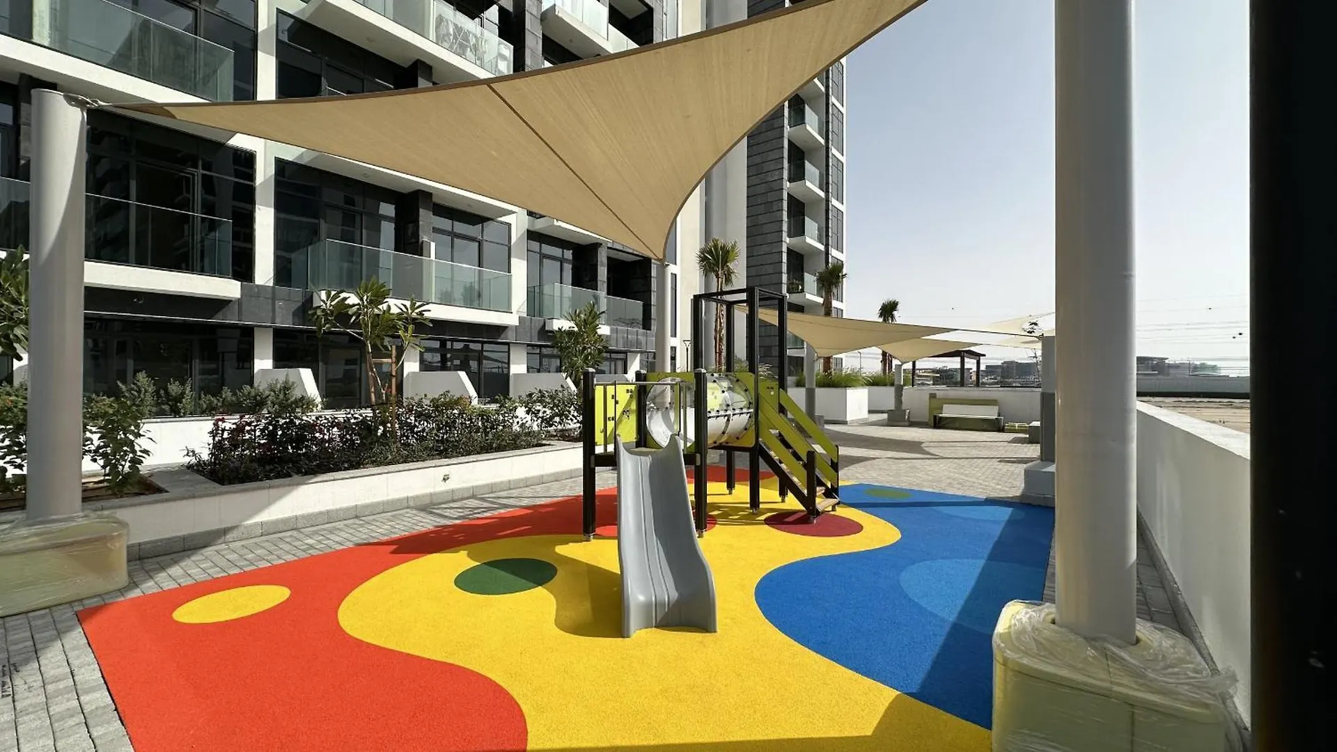 Easygo - Azizi Riviera 9 Bright Studio Dubai Apartment
