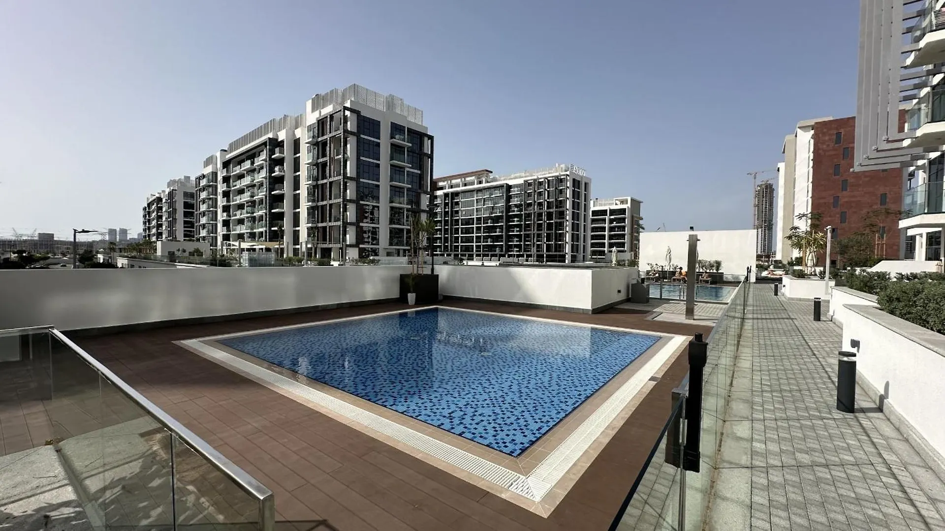 Easygo - Azizi Riviera 9 Bright Studio Dubai 0*,
